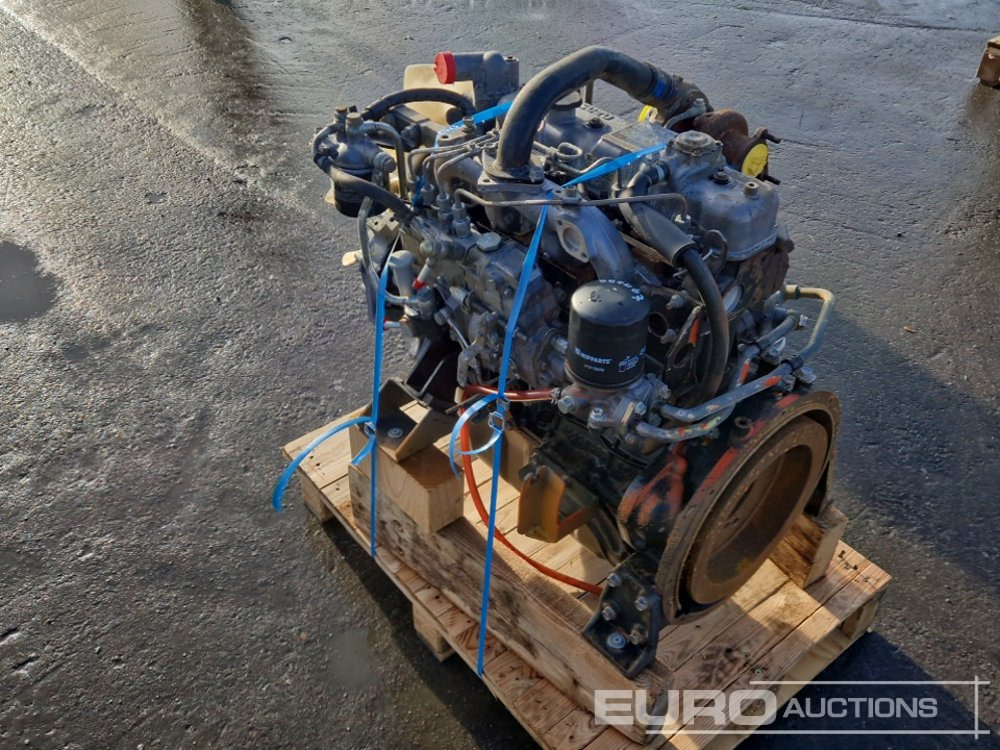 Isuzu 4 Cylinder Turbo Diesel Engine - Mesin: gambar 2 Isuzu 4 Cylinder Turbo Diesel Engine - Mesin: gambar 2