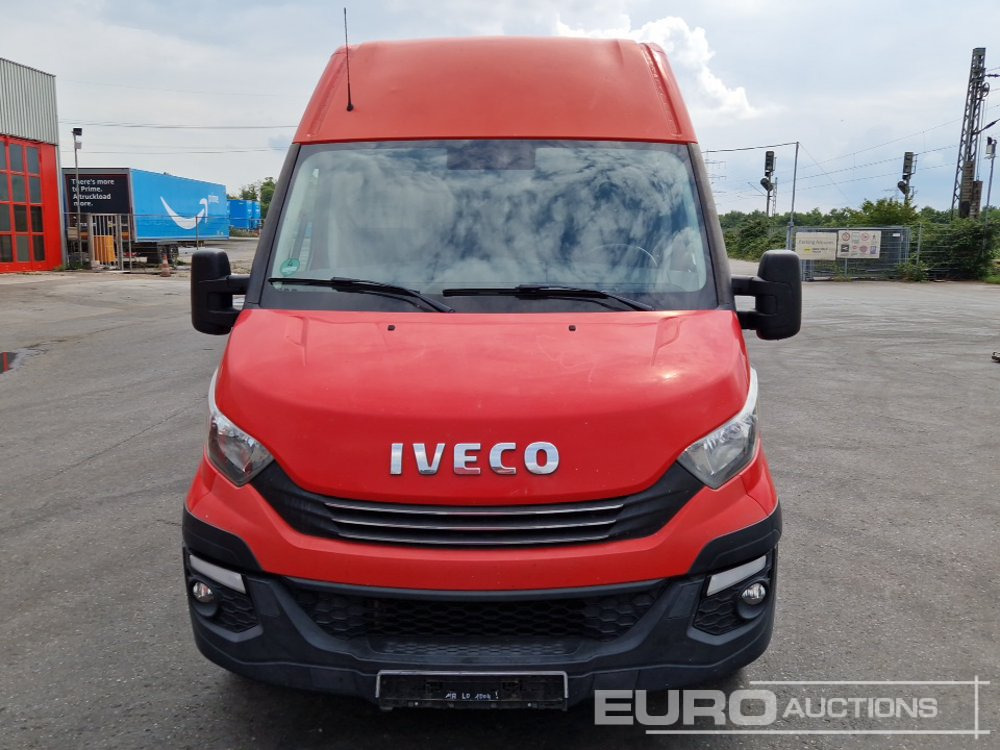 Van panel Iveco Daily 35-120: gambar 8
