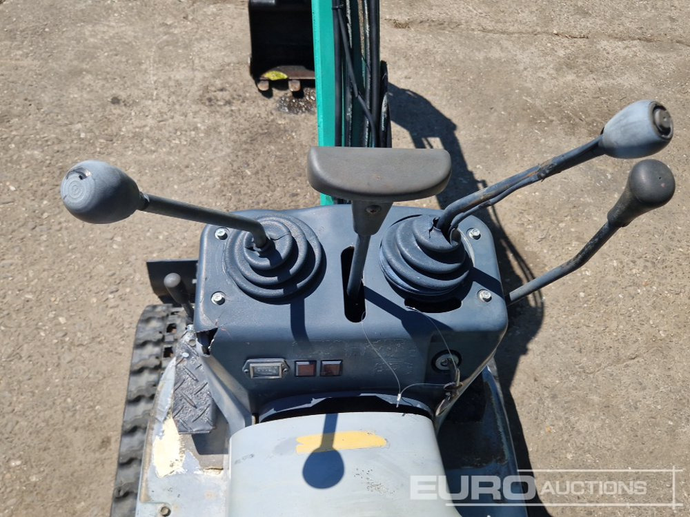 Ekskavator mini Kobelco SK005: gambar 26