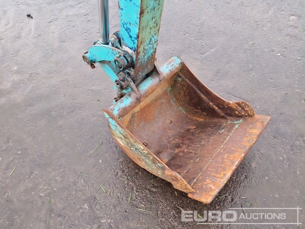 Ekskavator mini Kobelco SK007: gambar 15
