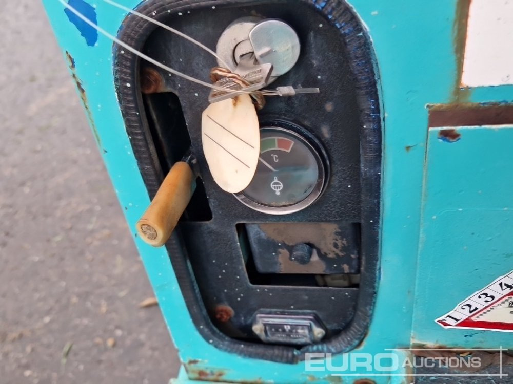 Ekskavator mini Kobelco SK007: gambar 25