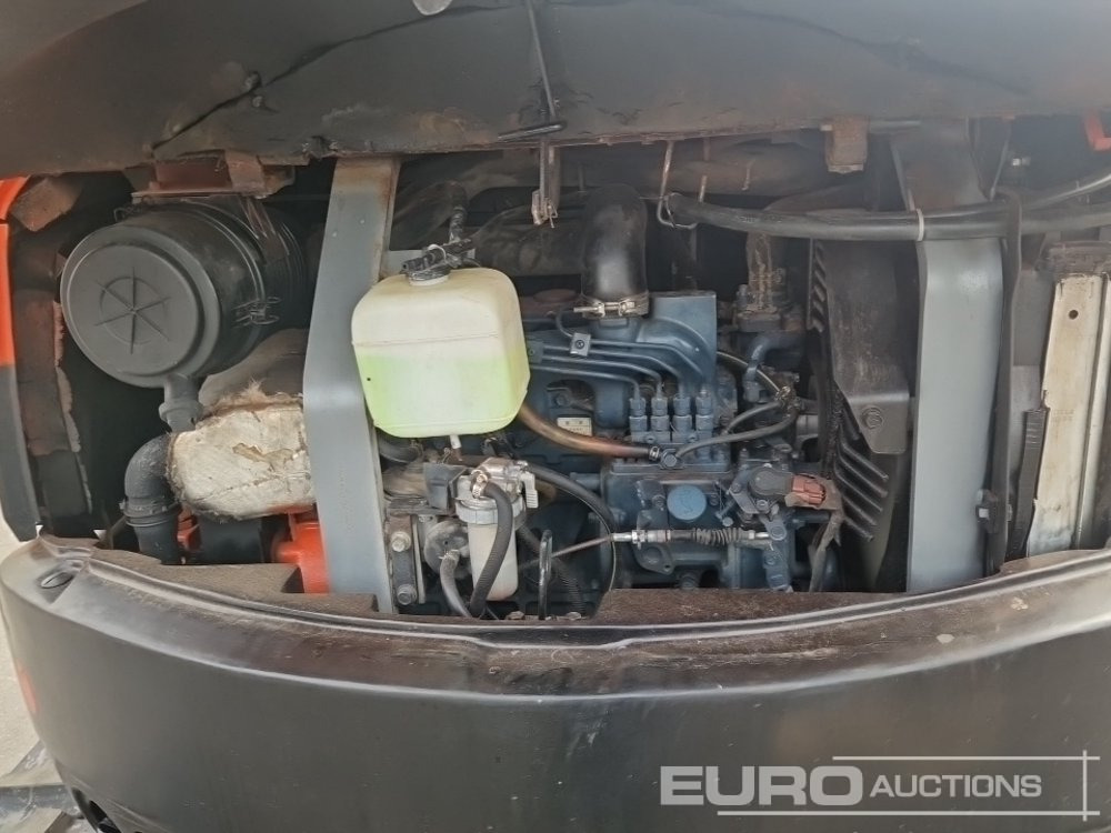 Ekskavator mini Kubota U55-4: gambar 15