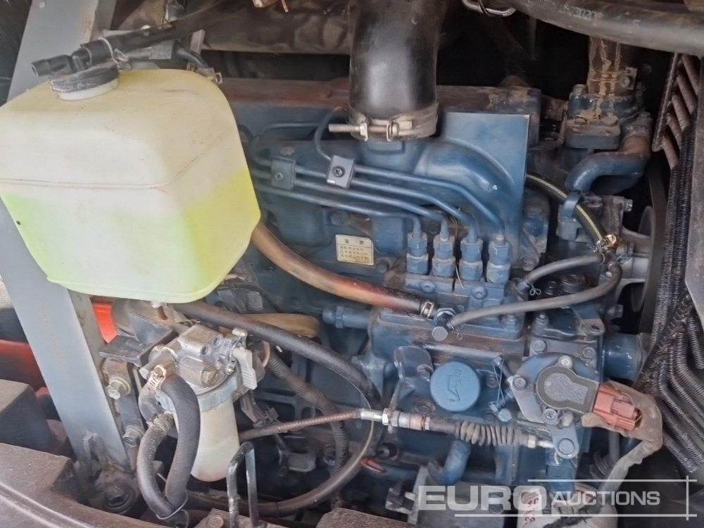 Ekskavator mini Kubota U55-4: gambar 16