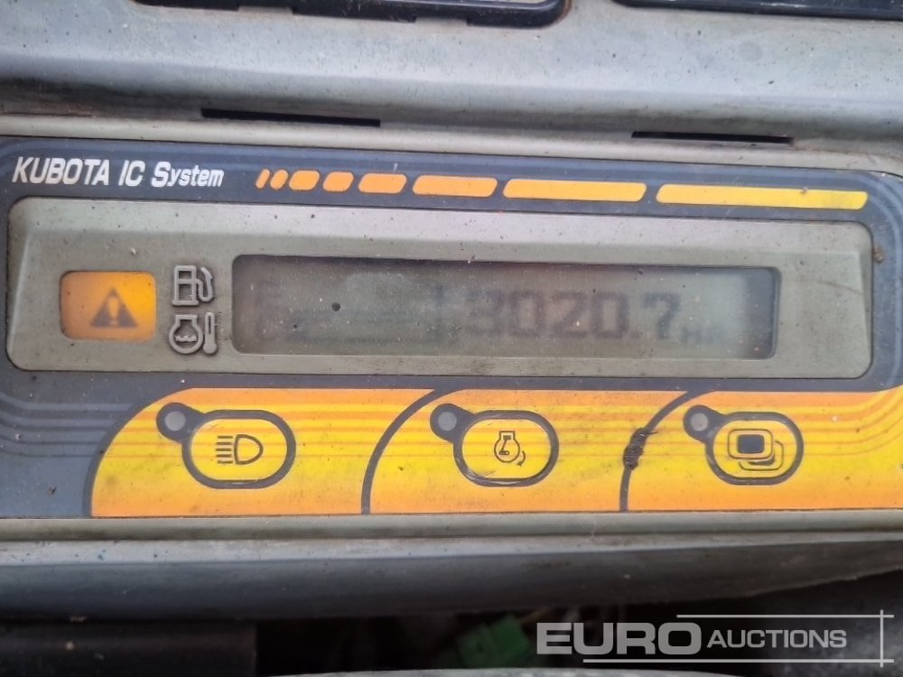 Ekskavator mini Kubota U55-4: gambar 34