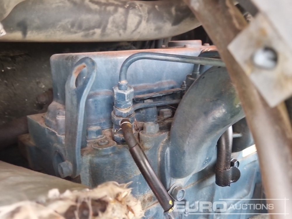 Ekskavator mini Kubota U55-4: gambar 17