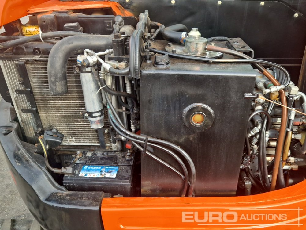 Ekskavator mini Kubota U55-4: gambar 19