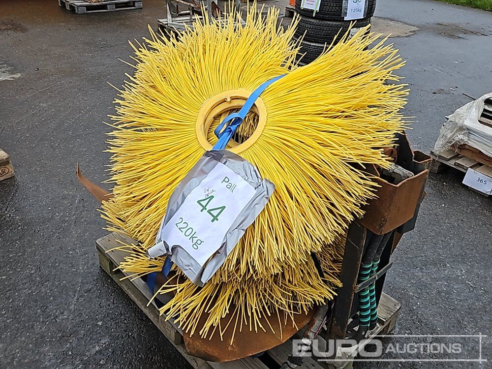 2018 Stark TAH1000S Hydraulic Sweeper - Lampiran untuk Ekskavator: gambar 2 2018 Stark TAH1000S Hydraulic Sweeper - Lampiran untuk Ekskavator: gambar 2