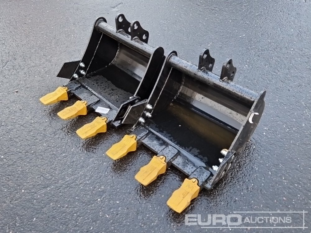 Unused 2025 GIYI 17" Digging Bucket to suit Mini Excavator (2 of) - Lampiran untuk Skid steer: gambar 1 Unused 2025 GIYI 17" Digging Bucket to suit Mini Excavator (2 of) - Lampiran untuk Skid steer: gambar 1