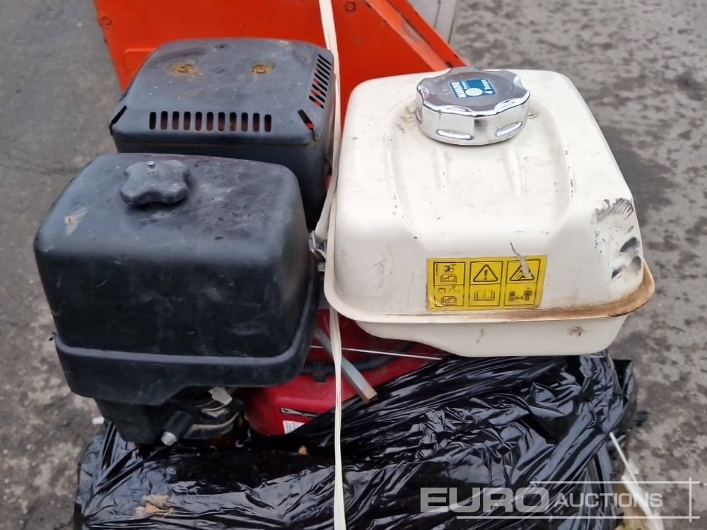 Pemotong kayu Mobile Garden Wood Chipper: gambar 9 Pemotong kayu Mobile Garden Wood Chipper: gambar 9