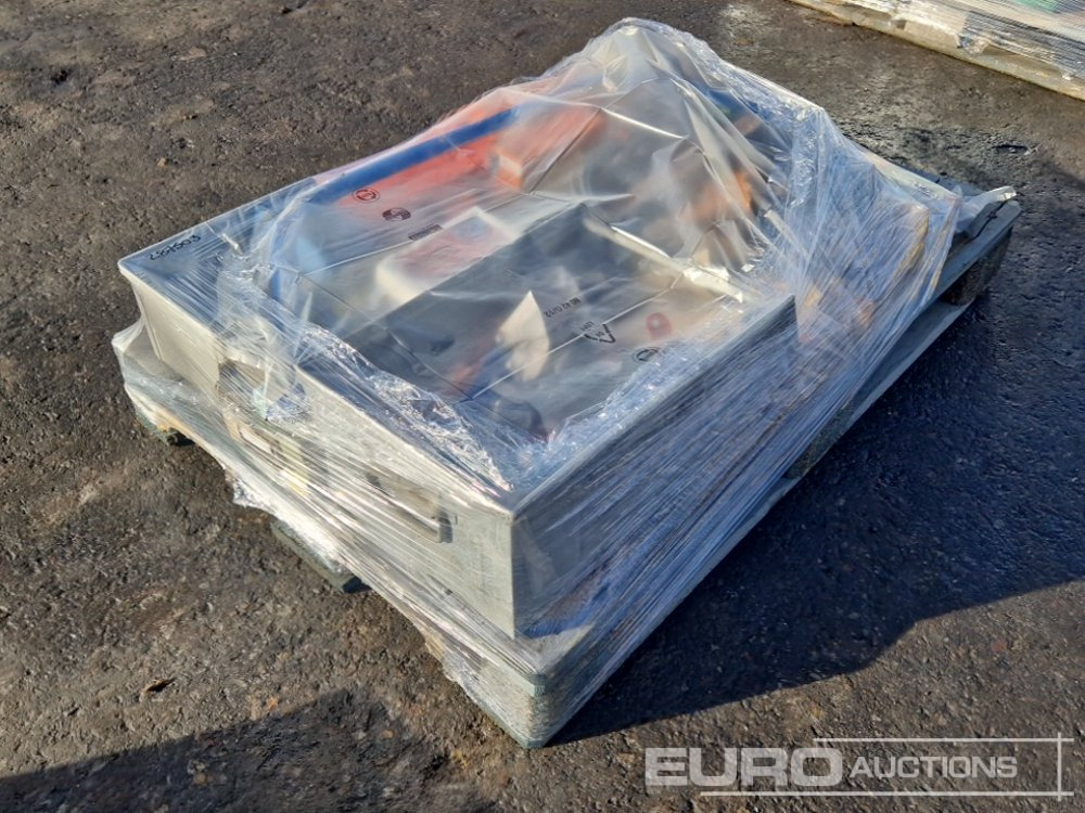 Pallet of Hand Tools, Cables, Saws, Stapler, Blades - Membangun inventaris: gambar 3 Pallet of Hand Tools, Cables, Saws, Stapler, Blades - Membangun inventaris: gambar 3