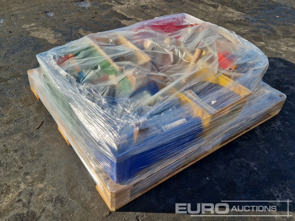 Pallet of Various Wood Work Hand Tools - Membangun inventaris: gambar 2 Pallet of Various Wood Work Hand Tools - Membangun inventaris: gambar 2