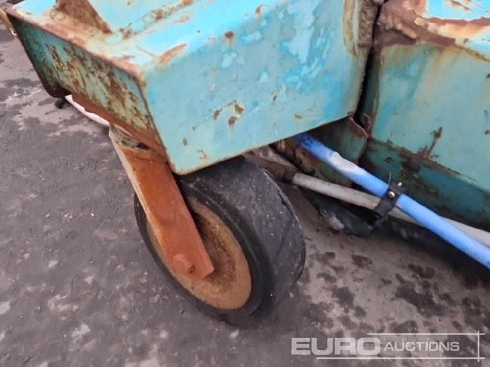 Bemo 40 CLASSIC - Peralatan untuk menangani material: gambar 5 Bemo 40 CLASSIC - Peralatan untuk menangani material: gambar 5