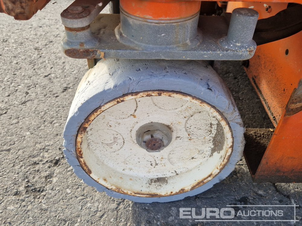 Scissor lifts Snorkel S3219E: gambar 9