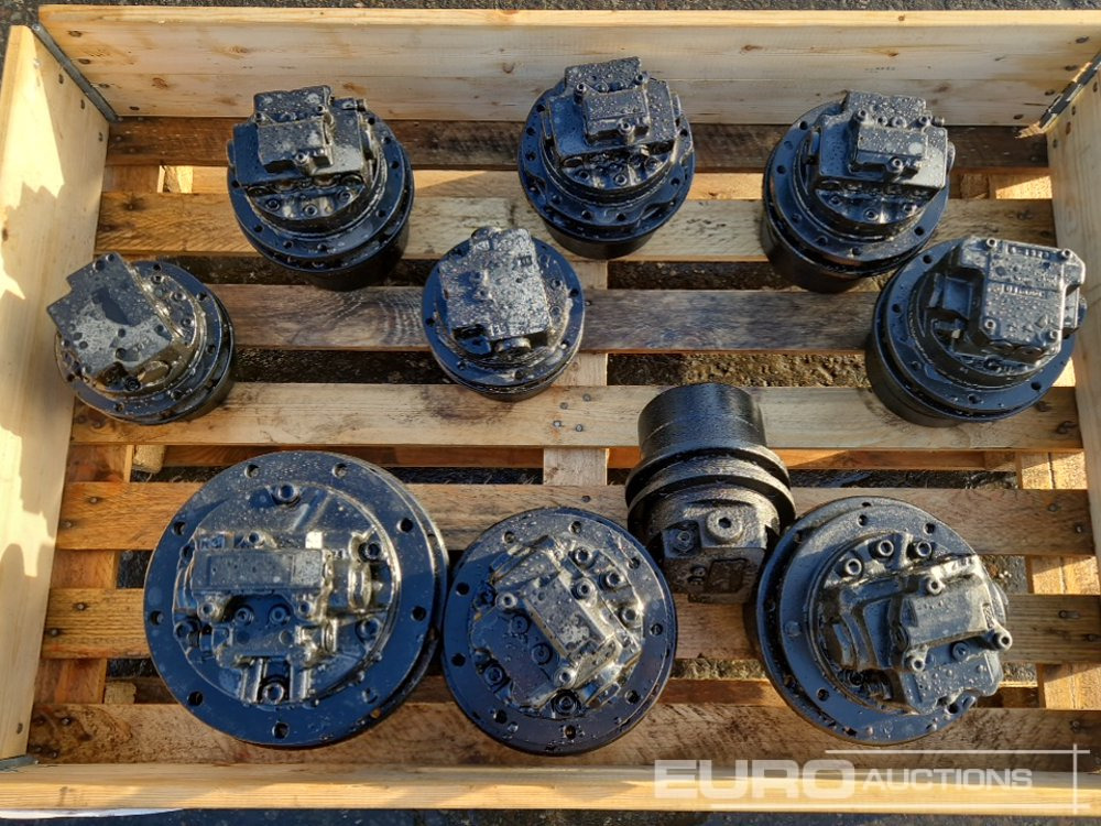 Pallet of Final Drives - Suku cadang untuk Ekskavator: gambar 1 Pallet of Final Drives - Suku cadang untuk Ekskavator: gambar 1