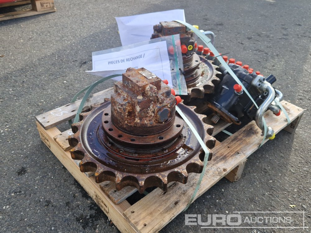 Spare Parts, Final Drive (2 of) Hydraulic Pump, Hydraulic Block to suit Volvo ECR25D - Suku cadang untuk Ekskavator: gambar 4 Spare Parts, Final Drive (2 of) Hydraulic Pump, Hydraulic Block to suit Volvo ECR25D - Suku cadang untuk Ekskavator: gambar 4