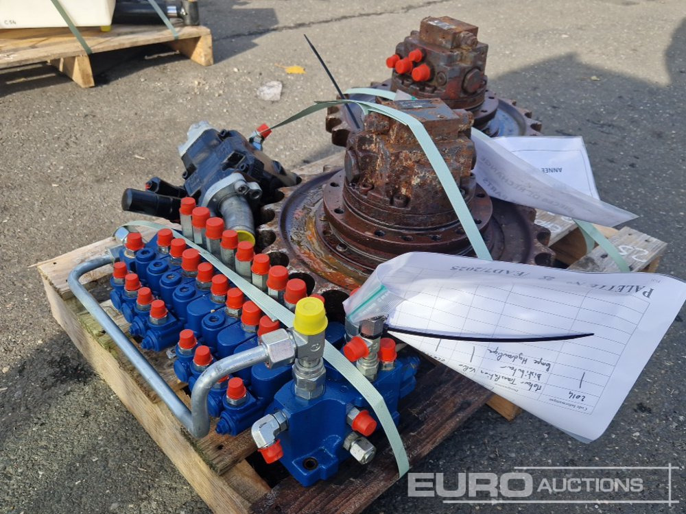 Spare Parts, Final Drive (2 of) Hydraulic Pump, Hydraulic Block to suit Volvo ECR25D - Suku cadang untuk Ekskavator: gambar 2 Spare Parts, Final Drive (2 of) Hydraulic Pump, Hydraulic Block to suit Volvo ECR25D - Suku cadang untuk Ekskavator: gambar 2