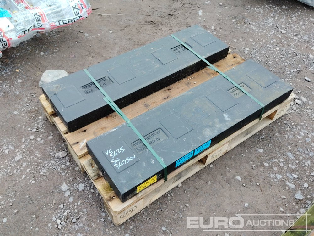 Terex High Chrome Blow Bar - Membangun inventaris: gambar 1 Terex High Chrome Blow Bar - Membangun inventaris: gambar 1