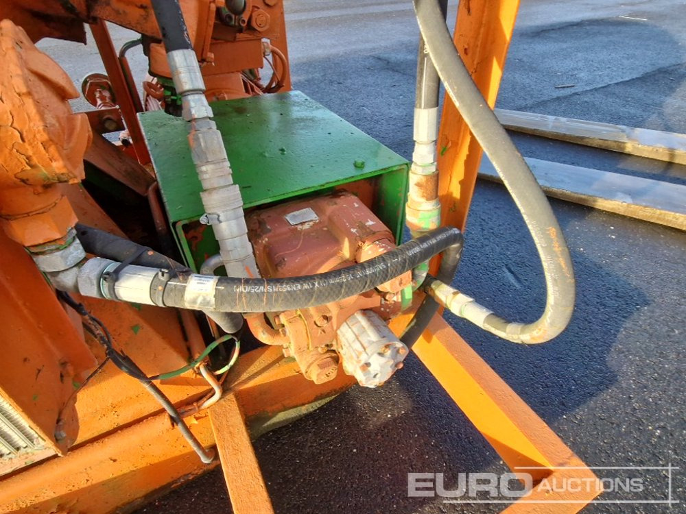 Truck Mounted Cement Mixer - Pengaduk semen: gambar 5 Truck Mounted Cement Mixer - Pengaduk semen: gambar 5