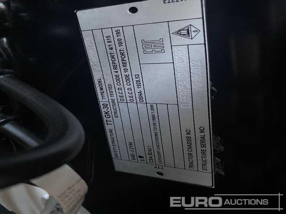 Unused 2025 CaseIH Farmhall 75A - Traktor: gambar 5 Unused 2025 CaseIH Farmhall 75A - Traktor: gambar 5