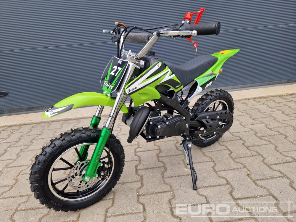 Unused DIRTBIKE 50R-D705 49CC Kids Petrol Motorbike, Automatic - Sepeda motor: gambar 1 Unused DIRTBIKE 50R-D705 49CC Kids Petrol Motorbike, Automatic - Sepeda motor: gambar 1