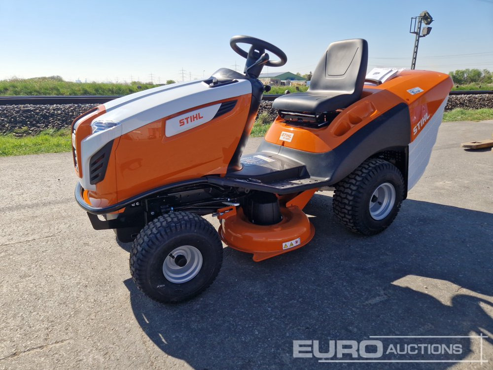 Unused Stihl RT5097 - Mesin pemotong rumput: gambar 1 Unused Stihl RT5097 - Mesin pemotong rumput: gambar 1