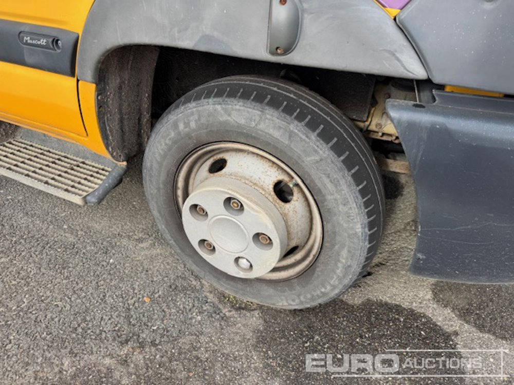 2005 Renault Mascott - Van pengiriman: gambar 5 2005 Renault Mascott - Van pengiriman: gambar 5