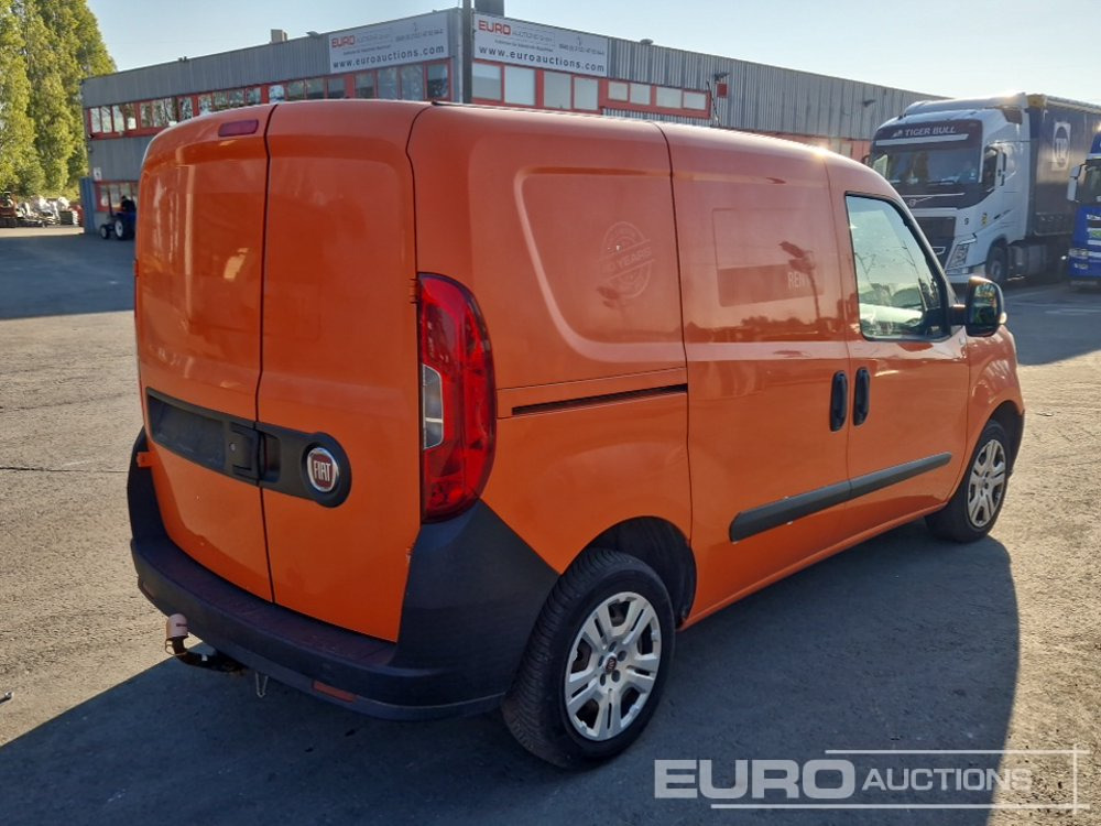 2016 Fiat Doblo - Van pengiriman: gambar 5 2016 Fiat Doblo - Van pengiriman: gambar 5