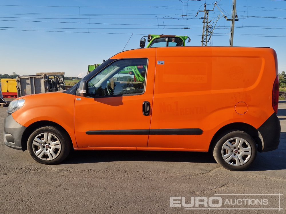 2016 Fiat Doblo - Van pengiriman: gambar 2 2016 Fiat Doblo - Van pengiriman: gambar 2