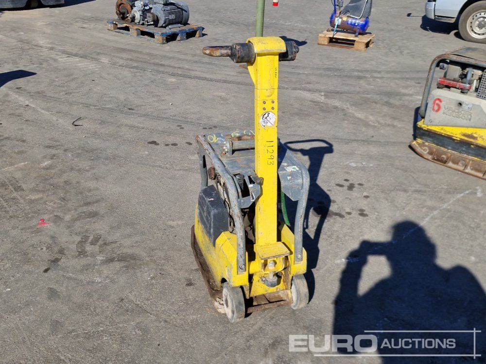 Wacker Neuson Walk Behibd Compaction Plate - Mesin aspal: gambar 3 Wacker Neuson Walk Behibd Compaction Plate - Mesin aspal: gambar 3