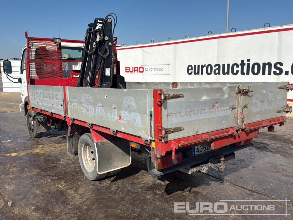2004 Nissan Cabstar - Truk flatbed: gambar 3 2004 Nissan Cabstar - Truk flatbed: gambar 3