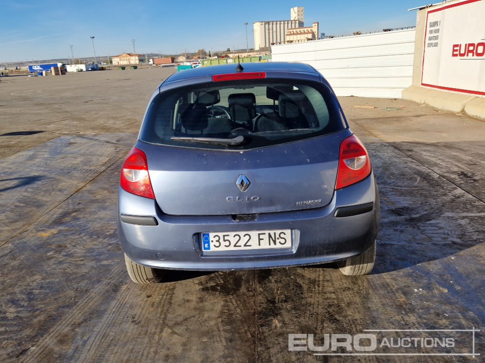 2007 Renault Clio - Mobil: gambar 4 2007 Renault Clio - Mobil: gambar 4