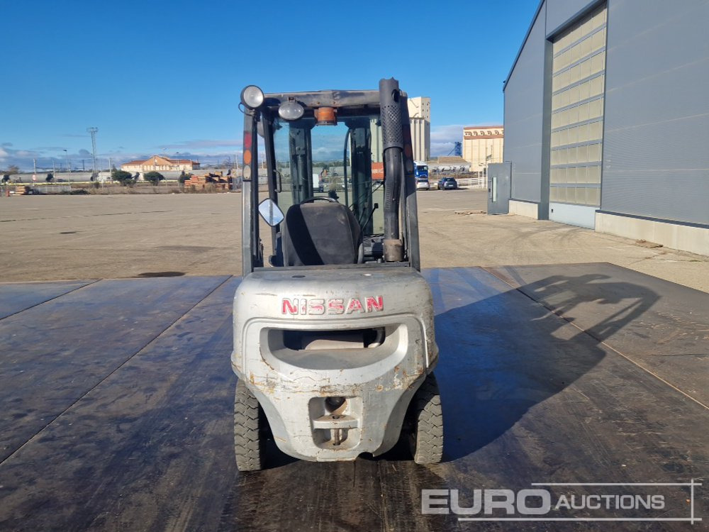 2008 Nissan 25 - Forklift: gambar 4 2008 Nissan 25 - Forklift: gambar 4
