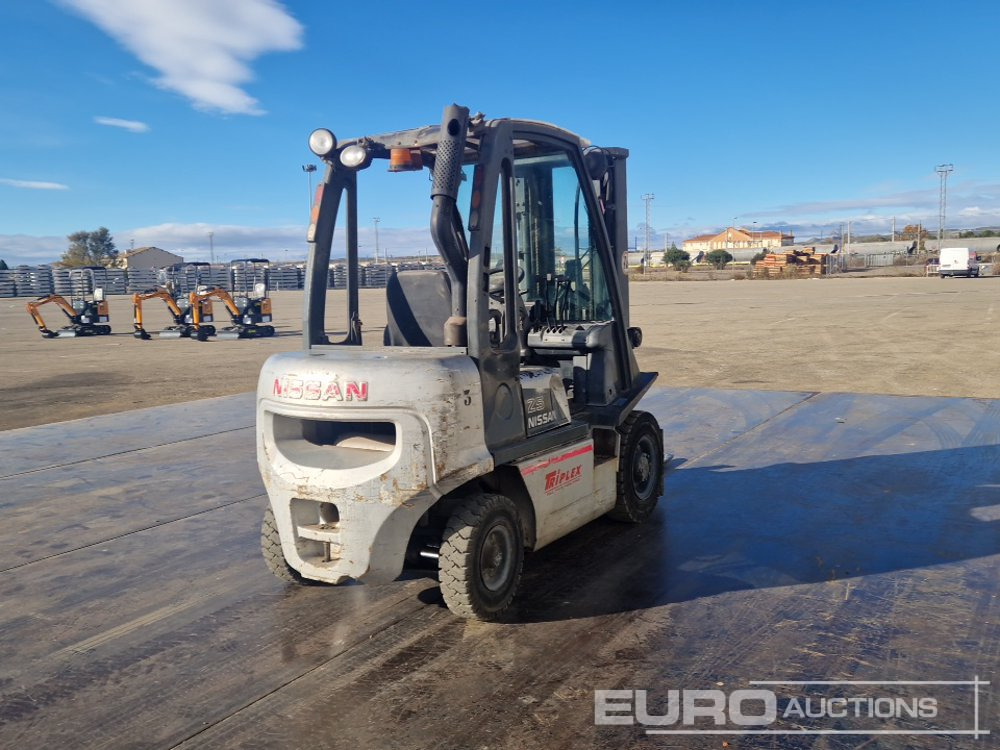 2008 Nissan 25 - Forklift: gambar 5 2008 Nissan 25 - Forklift: gambar 5