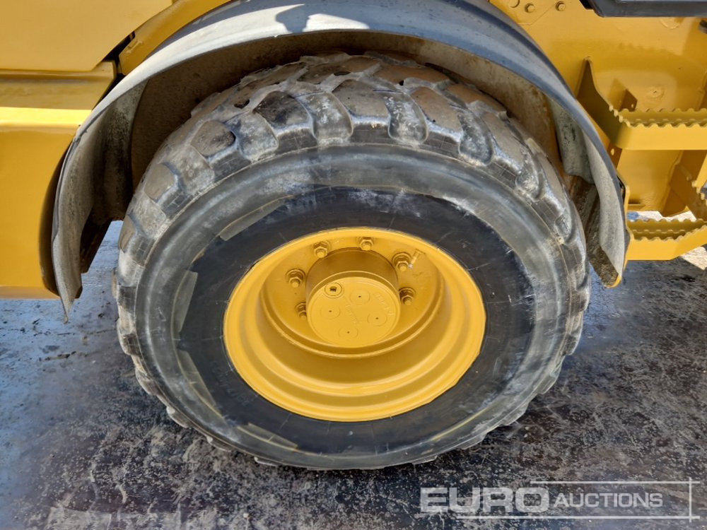 Wheel loader 2010 CAT 908H: gambar 11