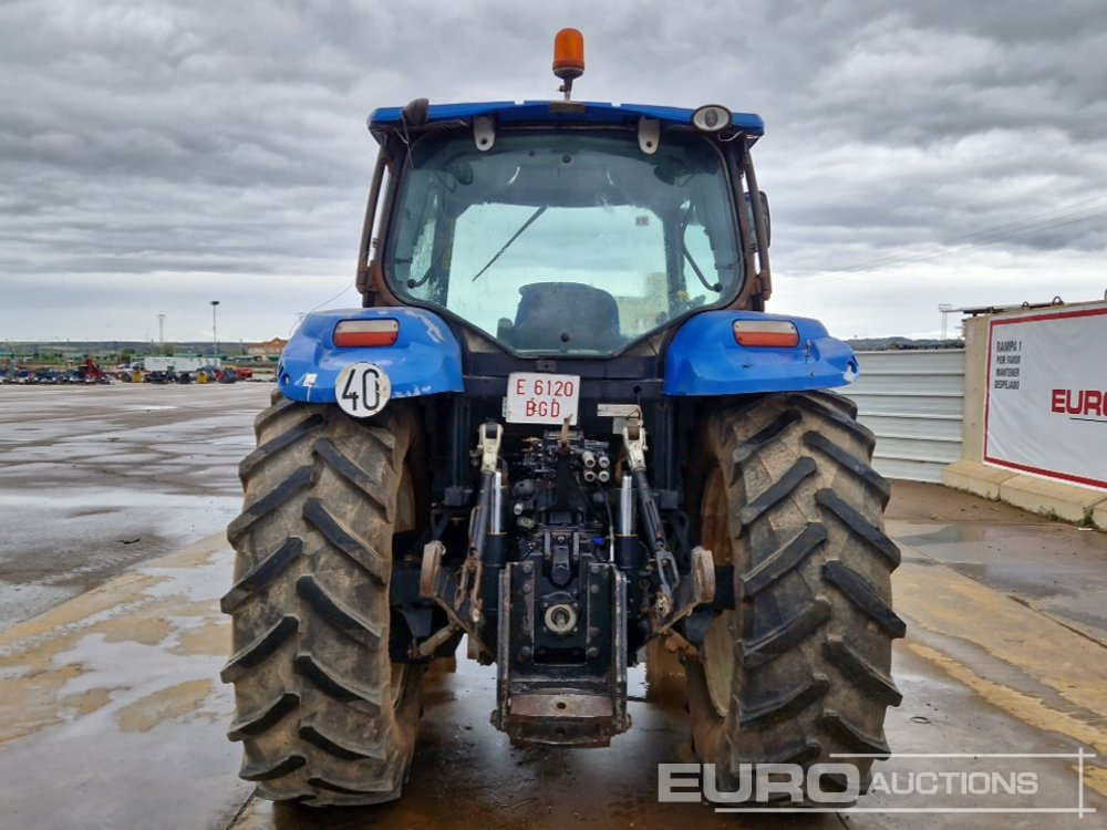 2013 New Holland T6.155 - Traktor: gambar 4 2013 New Holland T6.155 - Traktor: gambar 4