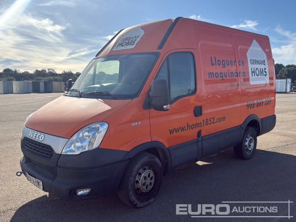 2014 Iveco Daily 35 S13 - Van panel: gambar 1 2014 Iveco Daily 35 S13 - Van panel: gambar 1