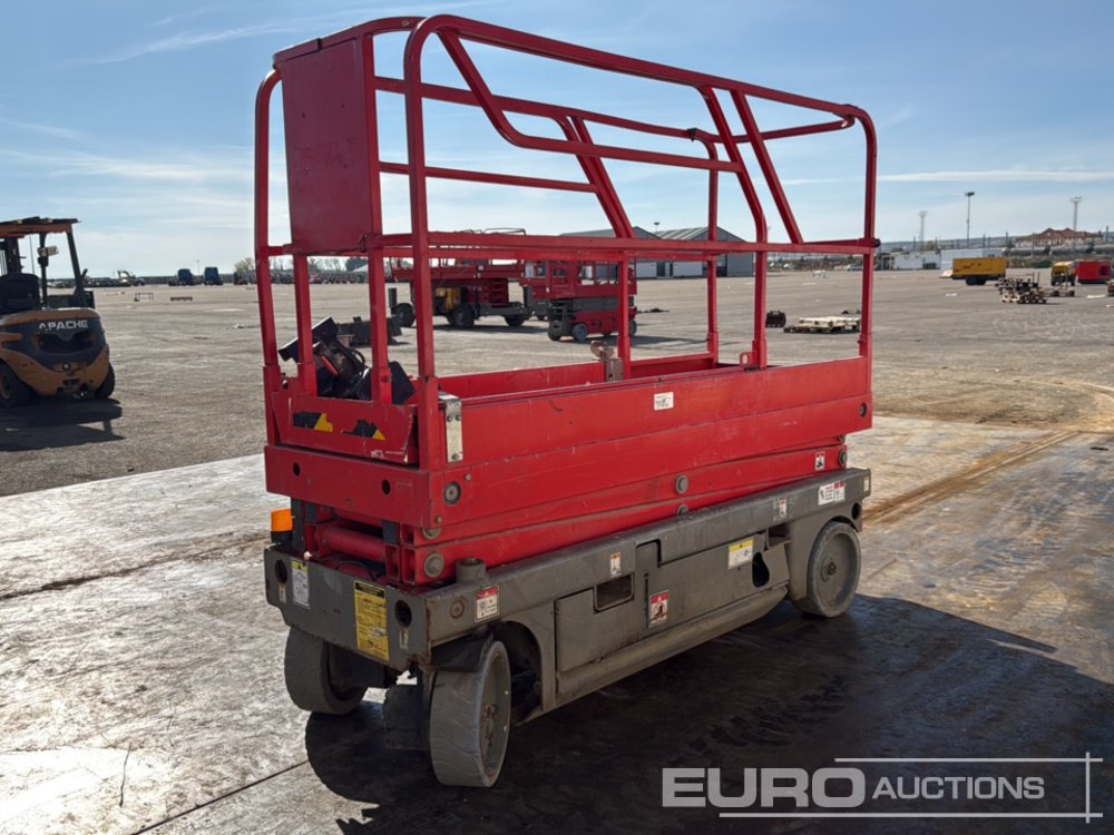 2015 Haulotte Compact 8 - Scissor lifts: gambar 5 2015 Haulotte Compact 8 - Scissor lifts: gambar 5