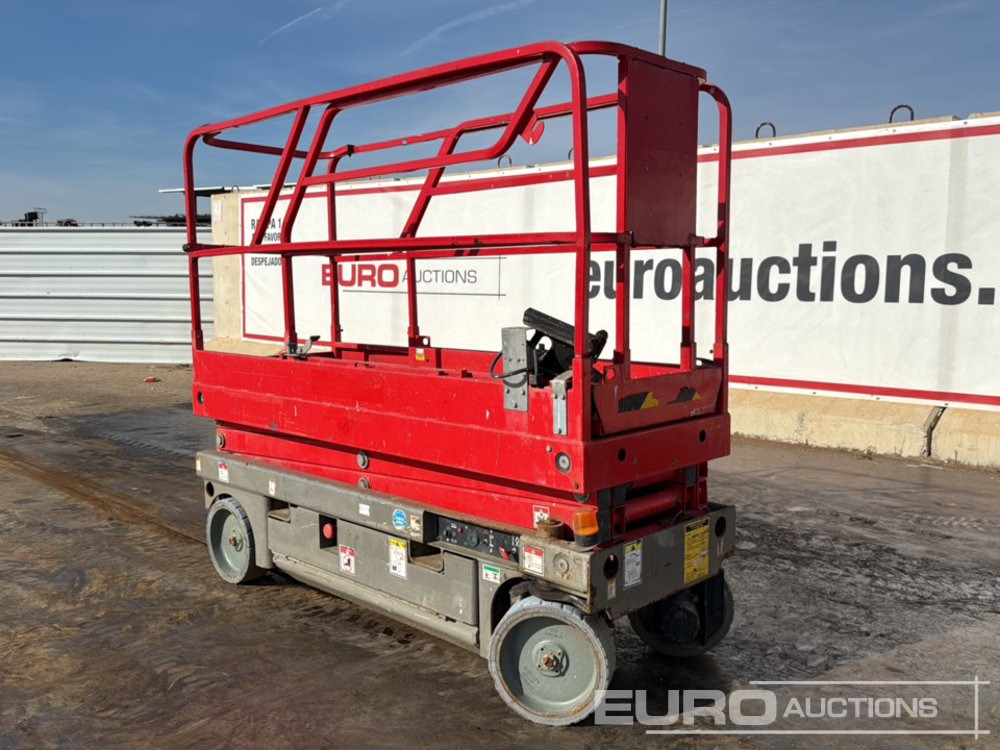 2015 Haulotte Compact 8 - Scissor lifts: gambar 3 2015 Haulotte Compact 8 - Scissor lifts: gambar 3