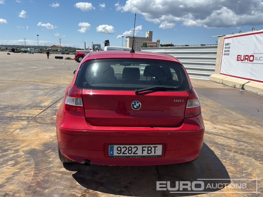 BMW 116I - Mobil: gambar 4 BMW 116I - Mobil: gambar 4