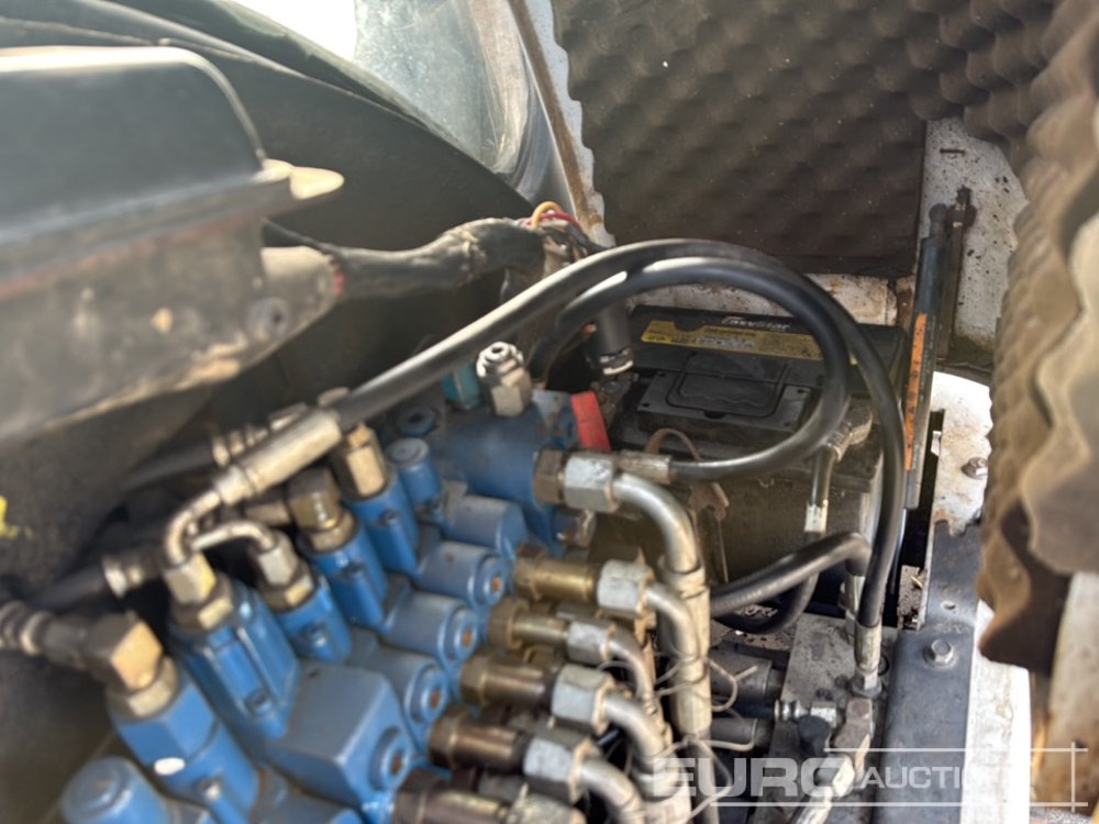 Ekskavator mini Bobcat 331G: gambar 18 Ekskavator mini Bobcat 331G: gambar 18