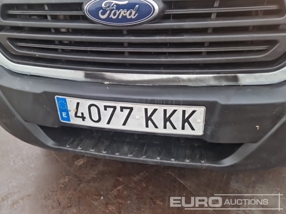 Van panel Ford Transit: gambar 31