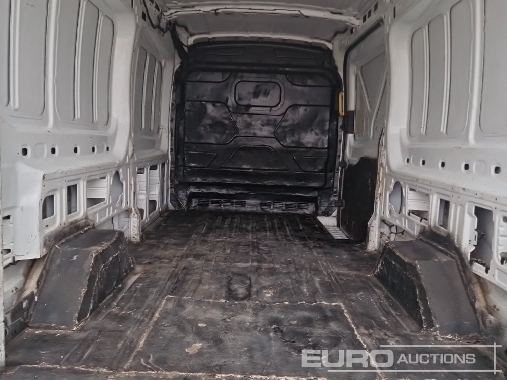 Van panel Ford Transit: gambar 14