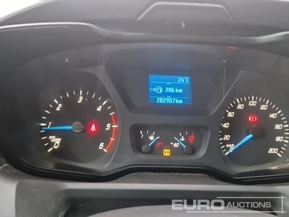 Van panel Ford Transit: gambar 29