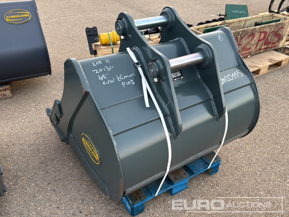 Strickland BT13 - Ember: gambar 2 Strickland BT13 - Ember: gambar 2