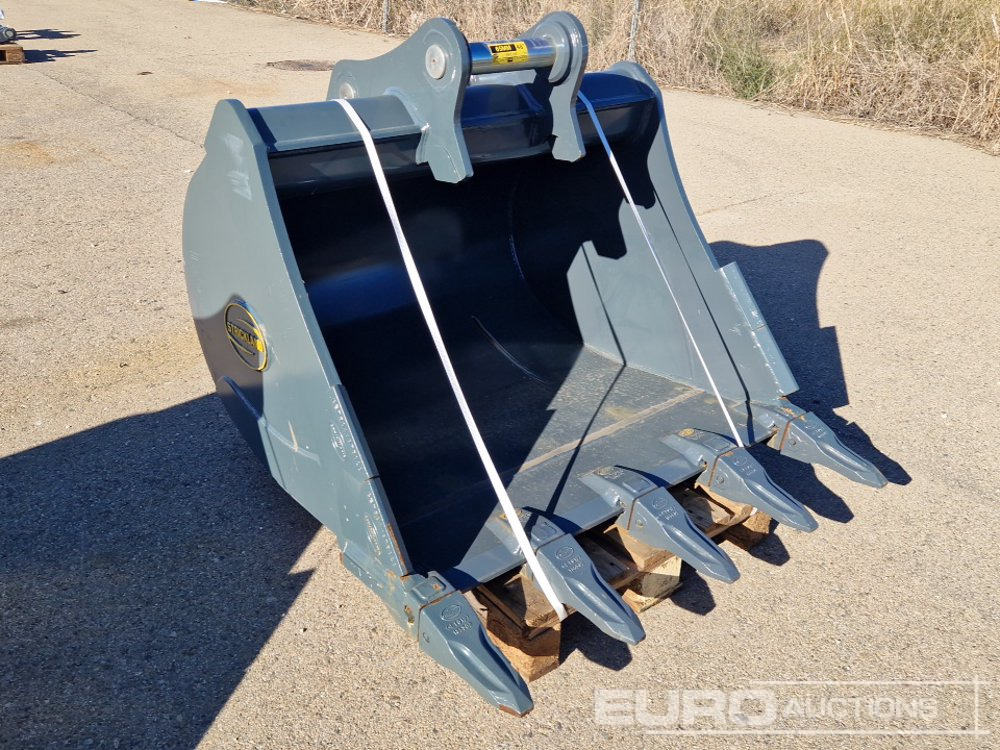 Strickland BT13 - Ember: gambar 3 Strickland BT13 - Ember: gambar 3