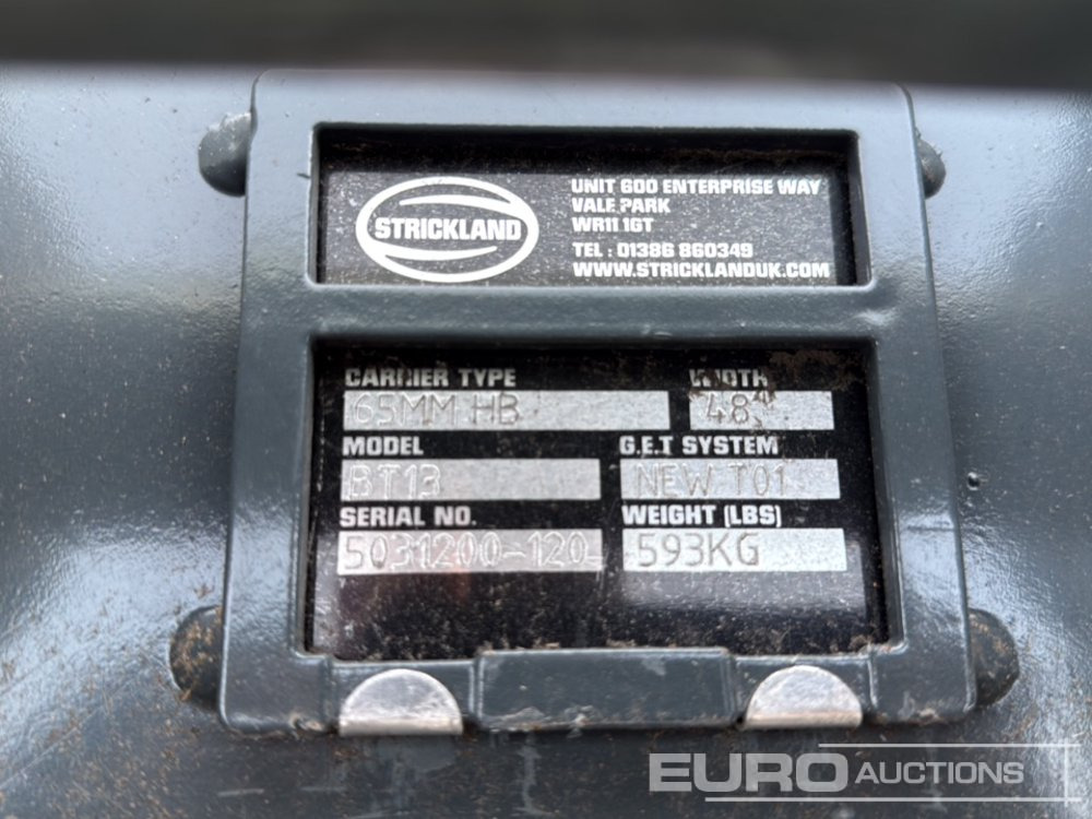 Strickland BT13 - Ember: gambar 5 Strickland BT13 - Ember: gambar 5