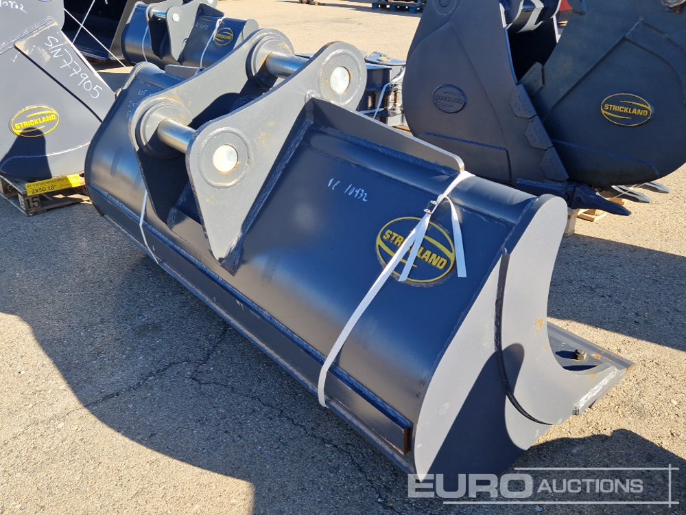 Strickland BT21 - Ember: gambar 4 Strickland BT21 - Ember: gambar 4