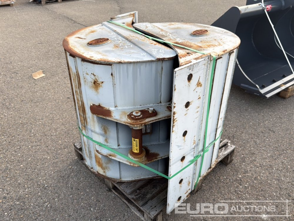 Strickland KX080 - Ember: gambar 4 Strickland KX080 - Ember: gambar 4