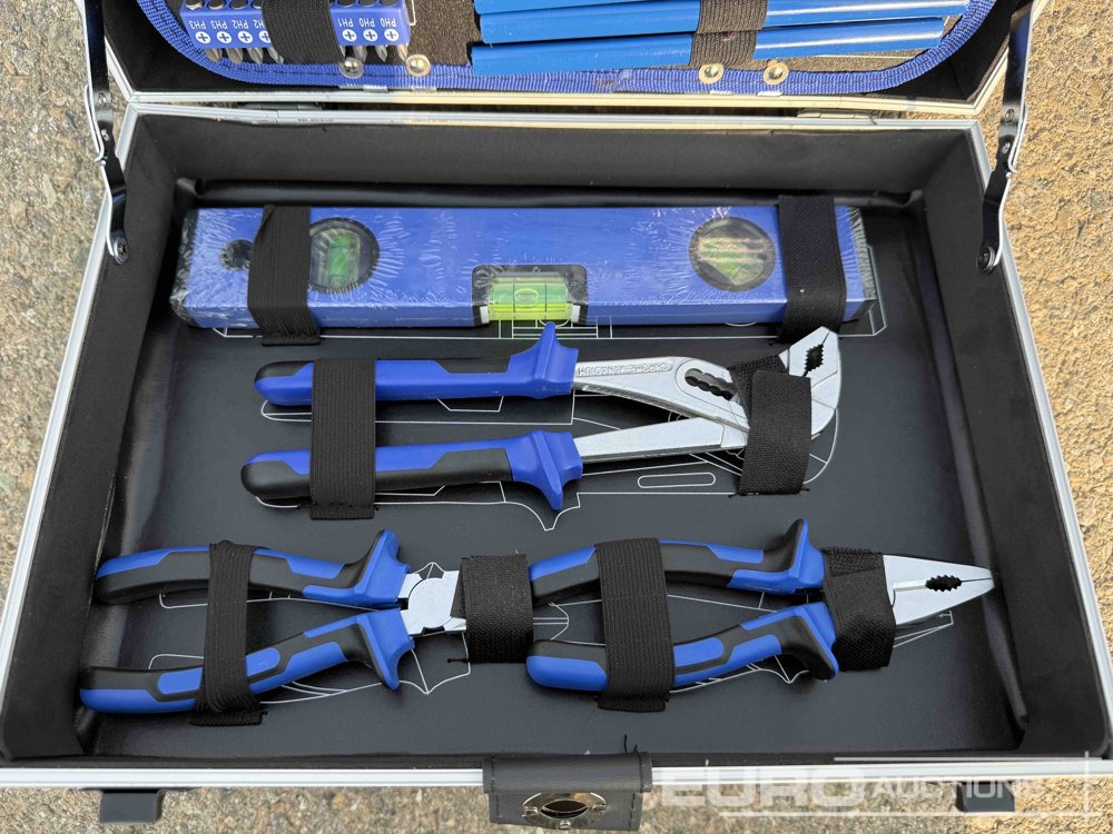 Membangun inventaris Unused Günter Wagen 110 Pcs Aluminium Tools Box: gambar 8