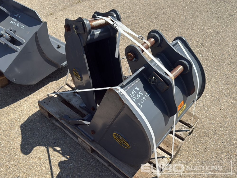 Unused Strickland 30", 12" Digging Buckets 45mm Pin to suit 6+ Ton Excavator - Ember: gambar 1 Unused Strickland 30", 12" Digging Buckets 45mm Pin to suit 6+ Ton Excavator - Ember: gambar 1